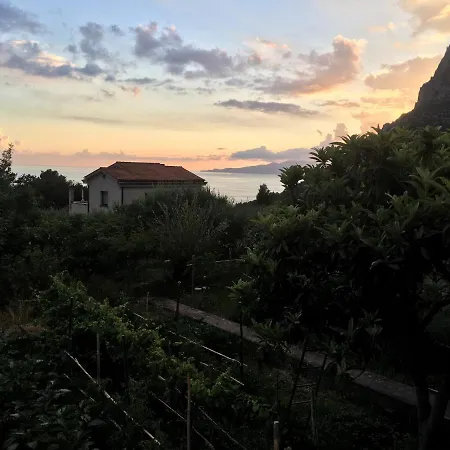Ciccotta's Holiday House In Semesterbostad *